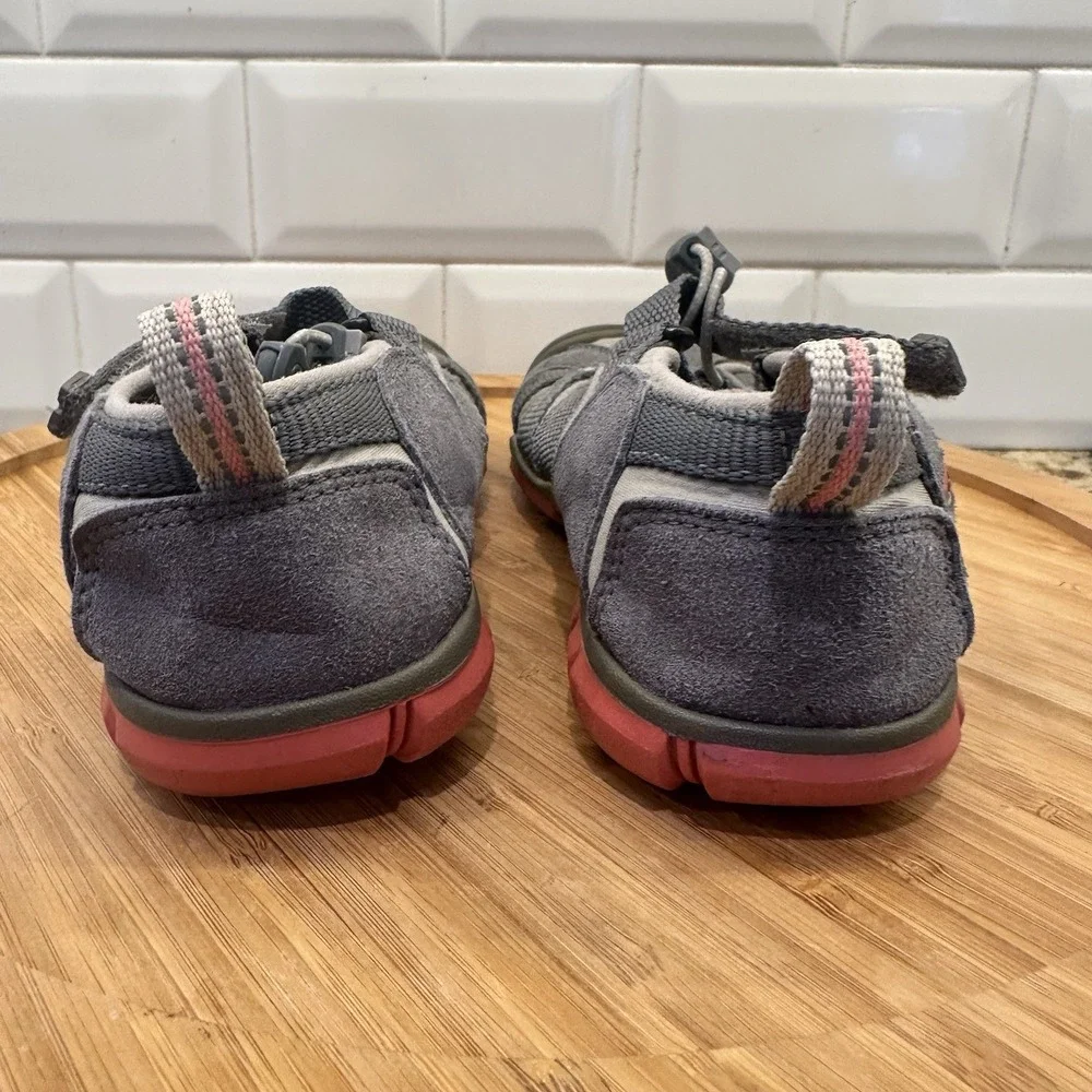 KEEN Seacamp CNX II Sandals Water Shoes Kids Size 13 Blue Gray Hiking Closed Toe